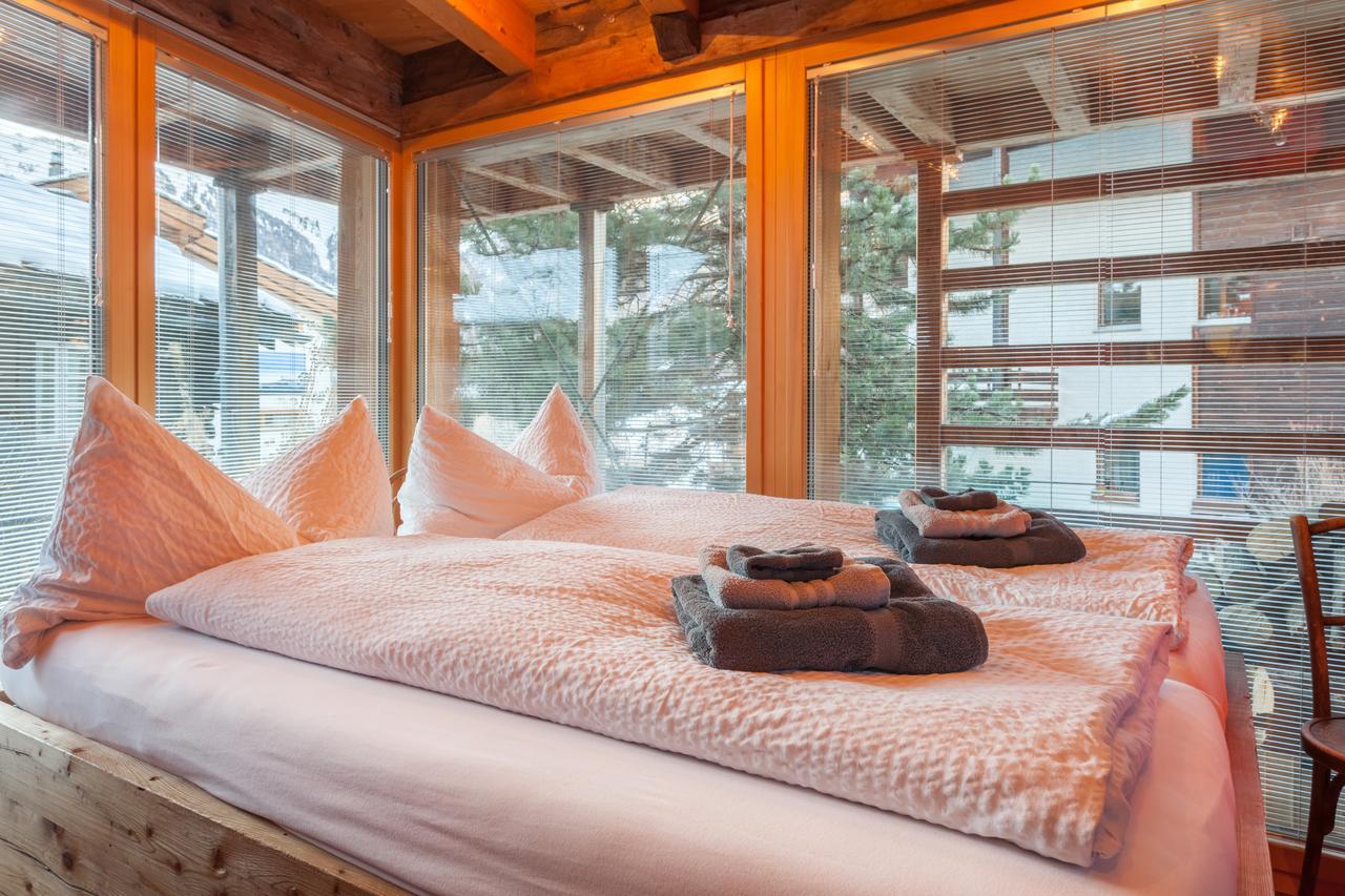 Chalet Schwalbennest Zermatt Exterior photo